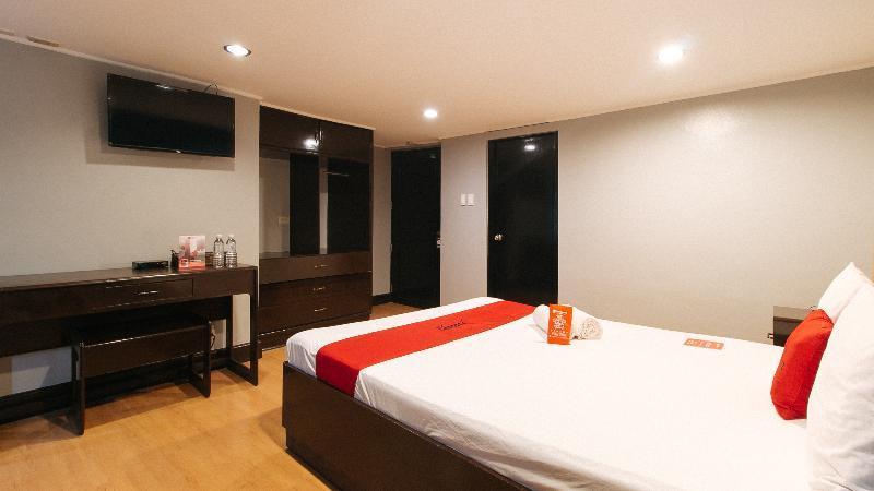 Arzo Hotel Manila Eksteriør billede
